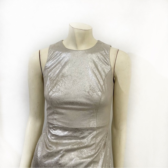 Ralph Lauren Metallic Sleeveless Fitted Dress Size 2P - Picture 4 of 8